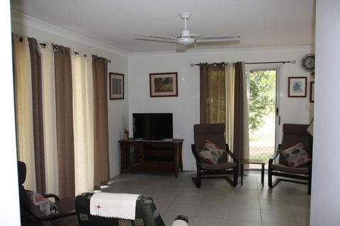 Bottlebrush B&B - Accommodation Cooktown 0