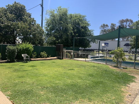 Jerilderie Motor Inn - Accommodation Cooktown 0