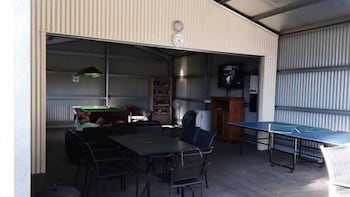 Homestead Caravan Park - Accommodation Cooktown 2