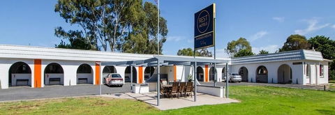 Rest Motels Naracoorte - Accommodation Cooktown 2