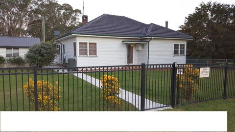 King Cottage - Accommodation Cooktown 5