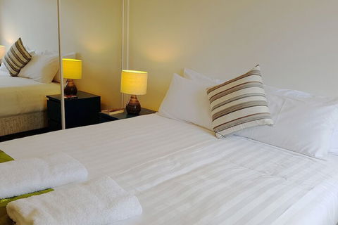 Anchor On Paramount - Accommodation Cooktown 4