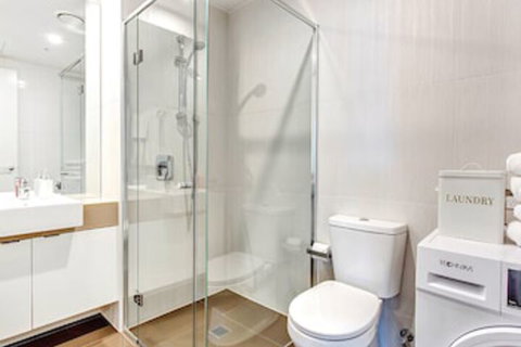 MJ Shortstay Southbank Grande Apartments - Accommodation Cooktown 2