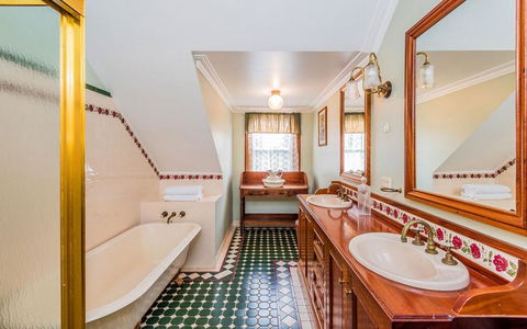 Rosslyn - Accommodation Cooktown 5