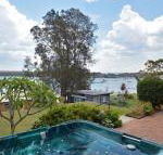 The House on the Lake at Fishing Point Lake Macquarie honestly put the line in  catch fish - Accommodation Cooktown
