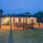 Yallingup Pet Friendly Bush Retreat - Accommodation Cooktown 0