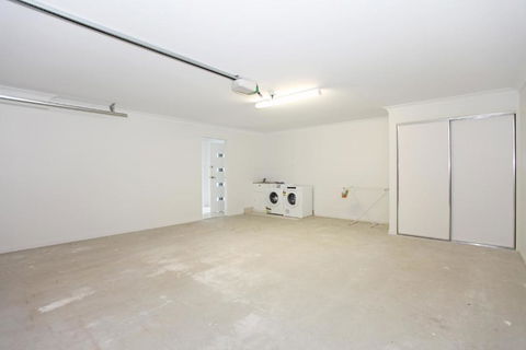 Beach Breeze Holiday House - Accommodation Cooktown 3