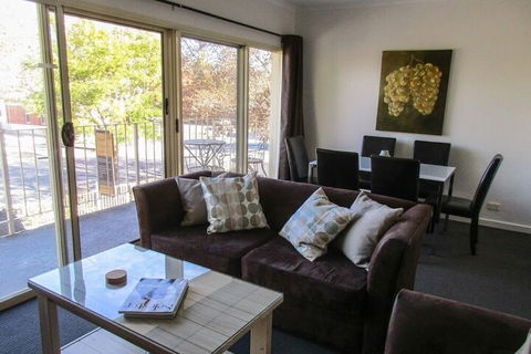 Angaston Mews Apartments - Accommodation Cooktown 6