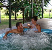 Berry Creek Bush Retreat - Accommodation Cooktown