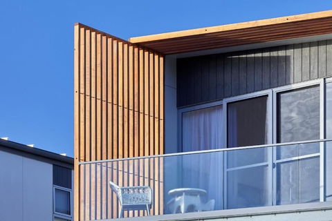 Rosevears Hotel - Accommodation Cooktown 2