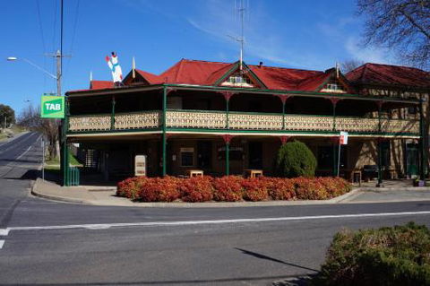 Royal Hotel Cooma - Accommodation Cooktown 4