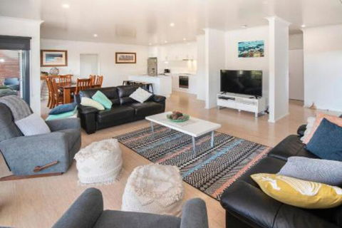 Wirraway Luxury Chalet - Accommodation Cooktown 2