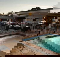 New Crossing Place Motel  Apartments - Accommodation Cooktown