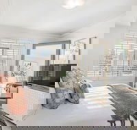 Alberts on Esplanade - Accommodation Cooktown