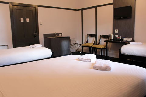 Royal Hotel Ryde - Accommodation Cooktown 2
