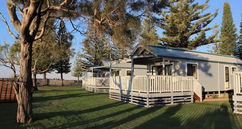 NRMA Port Macquarie Breakwall Holiday Park - Accommodation Cooktown 0