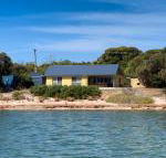 The Beach House - Accommodation Cooktown