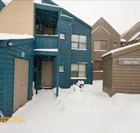 Snowgums 04 - Accommodation Cooktown