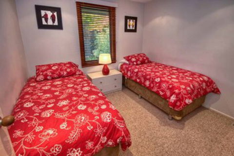 After Golf - Accommodation Cooktown 5