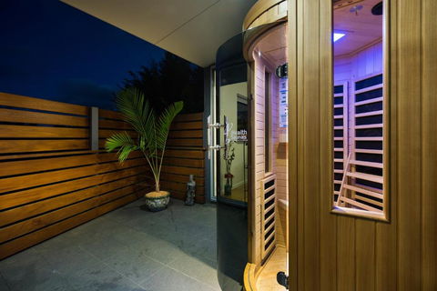 Azura - Accommodation Cooktown 1