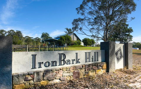 Ironbark Villa 4 - Accommodation Cooktown 4