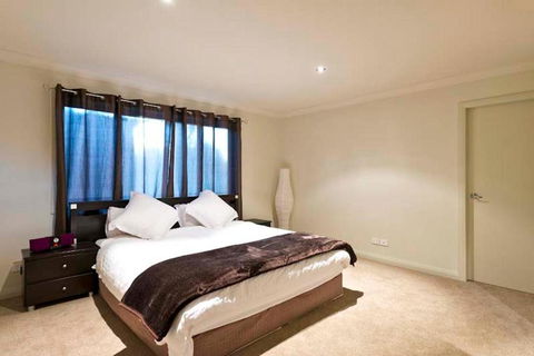 Blue Cliff Retreat - Accommodation Cooktown 1