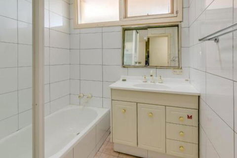 Beautiful Deluxe Family Friendly Holiday House - Accommodation Cooktown 3