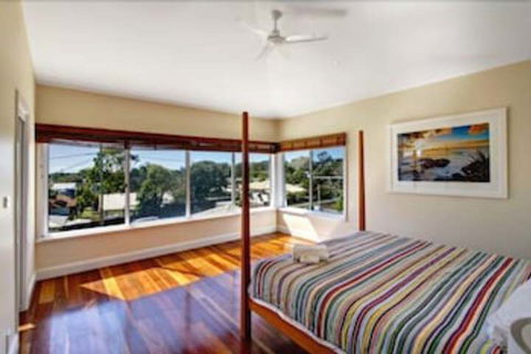 Away On Seaview Street - Accommodation Cooktown 4