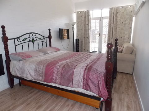 Hidden Oasis - Accommodation Cooktown 5