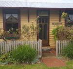 Twomeys Cottage - Accommodation Cooktown