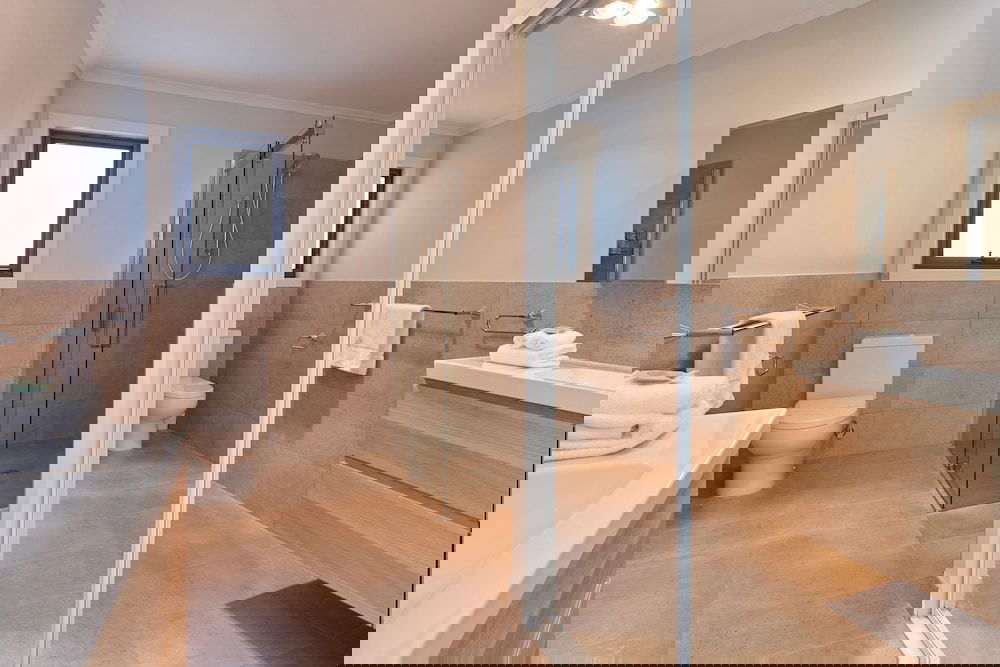 Coles Bay TAS Accommodation Cooktown