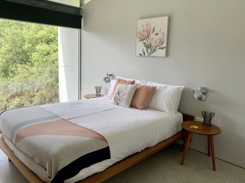 Eaglehawk Pavilions - Accommodation Cooktown 1