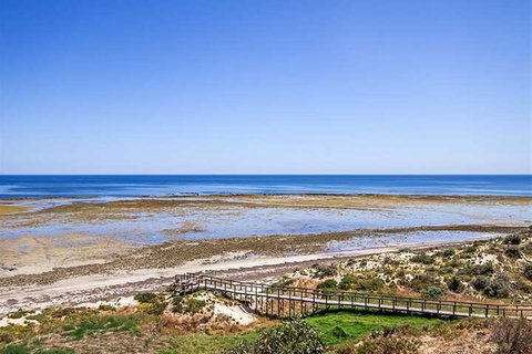 Sun & Fun - Accommodation Cooktown 2