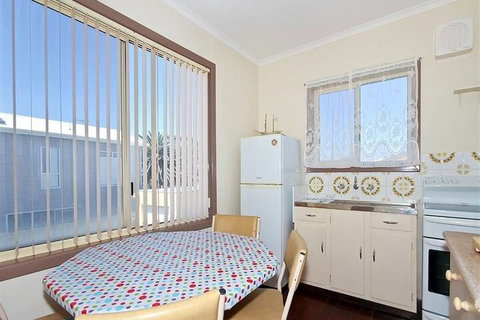 Sun & Fun - Accommodation Cooktown 6