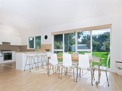 Tennis Elbow - Accommodation Cooktown 3