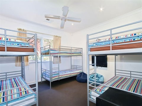 Tennis Elbow - Accommodation Cooktown 4