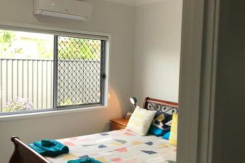 M & Ts Waterfront Bed & Breakfast - Accommodation Cooktown 2