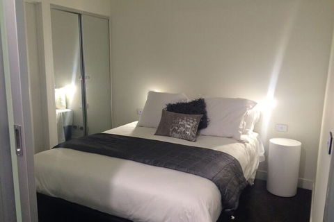 Absolute Collins - Accommodation Cooktown 1