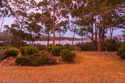 Bay Retreat Port Arthur - Accommodation Cooktown 0