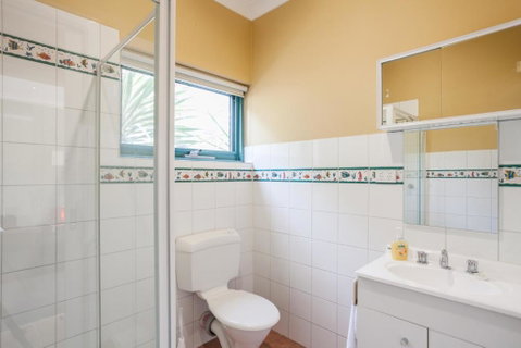 Anglesea River Apartments 2 Bed Unit 2 / 4 - Accommodation Cooktown 4