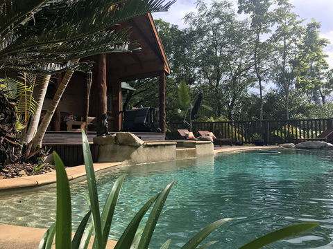 CasaGrande Resort & Day Spa - Accommodation Cooktown 2