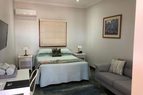 The Block Vista B & B - Accommodation Cooktown 5