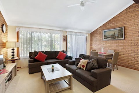 Macadamia Court, 2/8 Government Road - Accommodation Cooktown 0