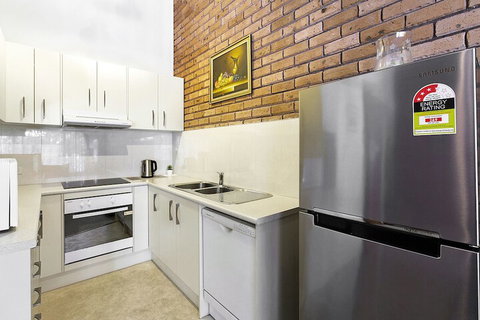 Macadamia Court, 2/8 Government Road - Accommodation Cooktown 3