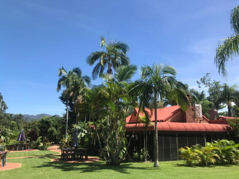 Ferns Hideaway Resort - Accommodation Cooktown 2