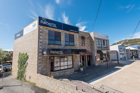 Astro Place - Accommodation Cooktown 1