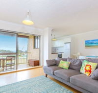 Beachside Bliss 12 Kingsway - Accommodation Cooktown