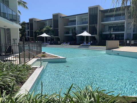 Absolute Waterfront Magnetic Island - Accommodation Cooktown 1