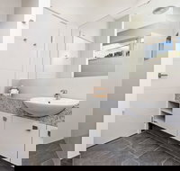 Connolly - Accommodation Cooktown