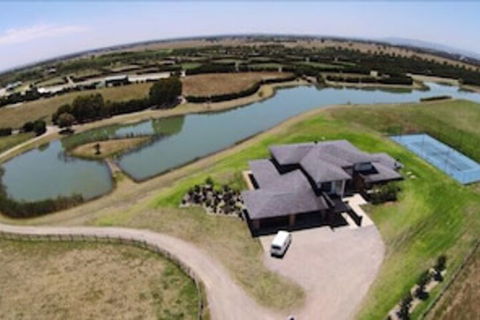 Jolong Park Clubhouse - Accommodation Cooktown 1